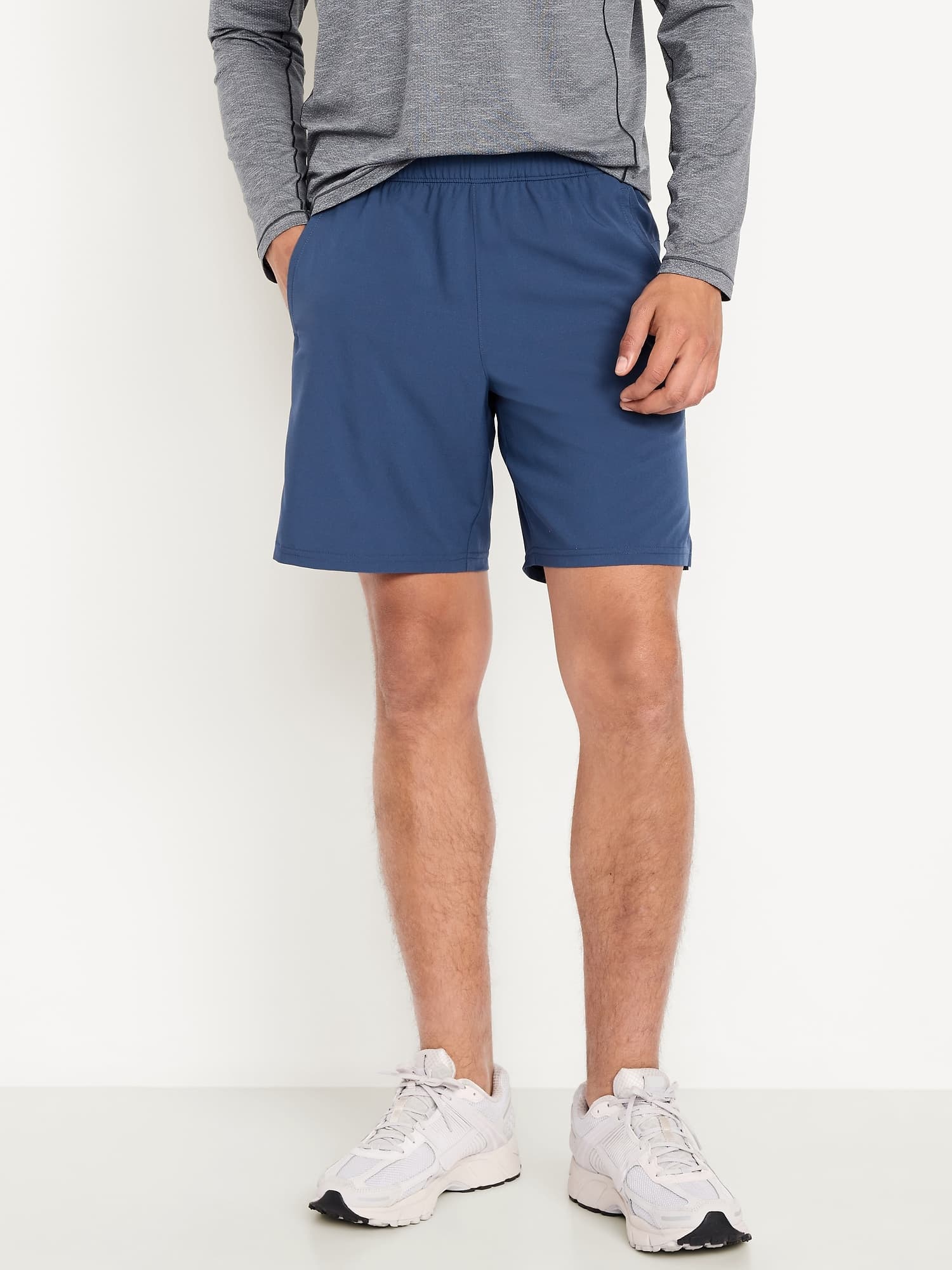 Essential Woven Workout Shorts - 7-inch inseam - image 1