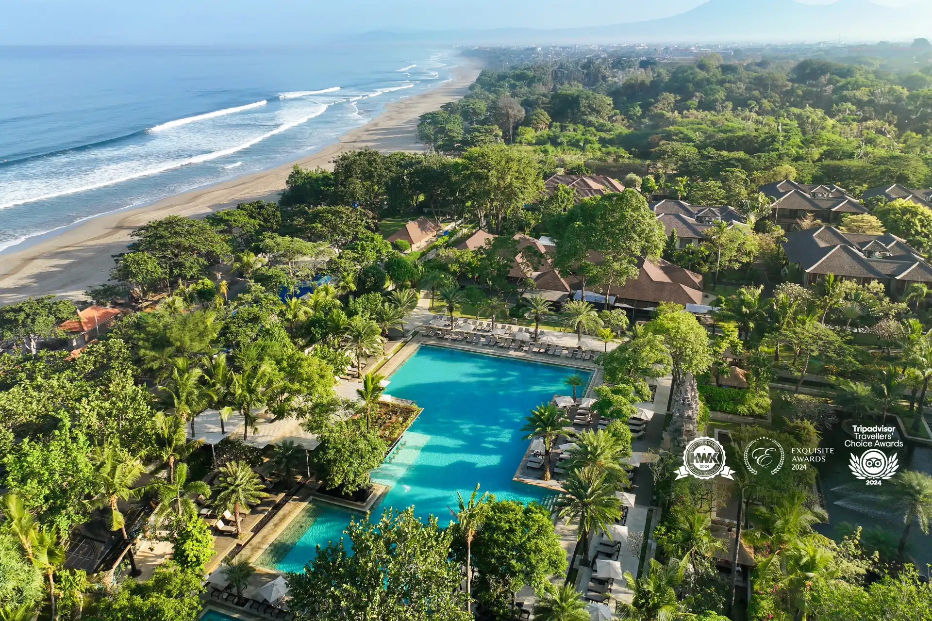 Luxury Beachfront Resort - image 1