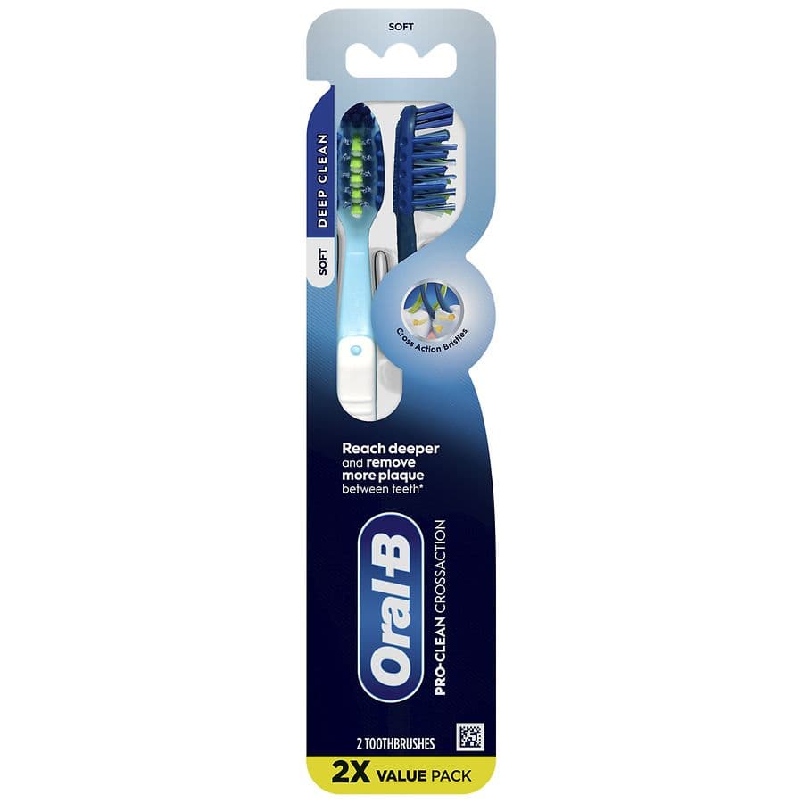 Oral-B Pro-Health Cross Action Toothbrush, Soft Light Green, Deep Plaque Removal - image 1