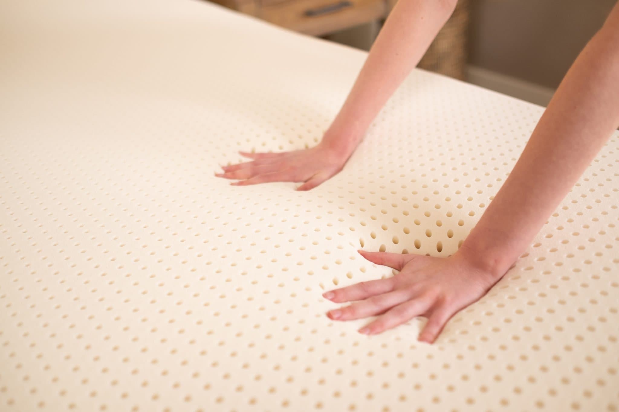 Natural Latex Mattress Topper - image 1