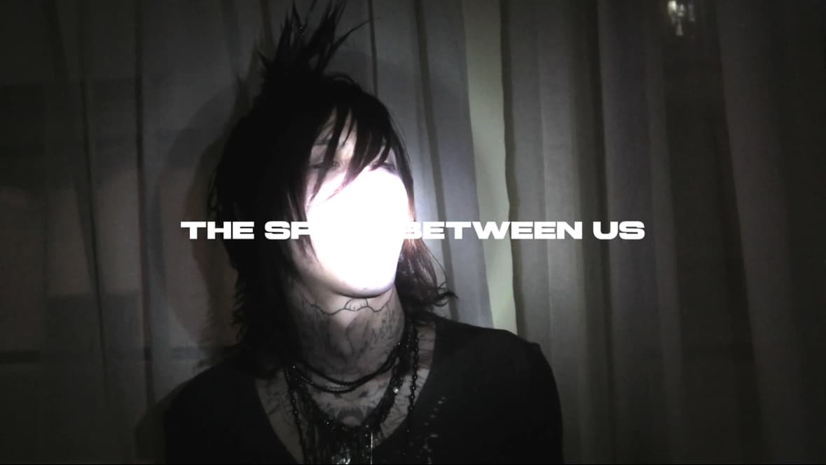The Space Between Us - image 1