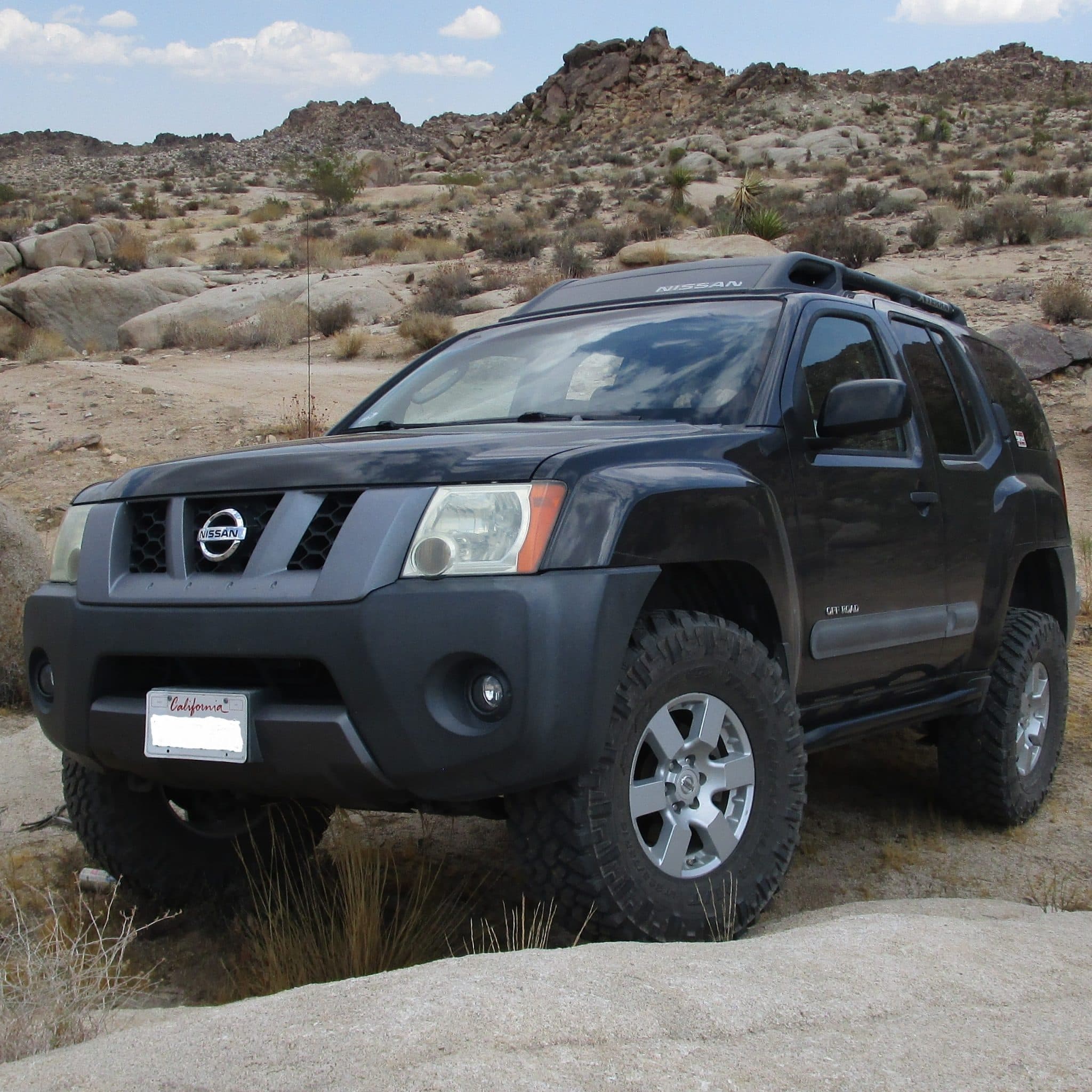 Nissan Xterra 2005-2015 Rock Sliders - image 1