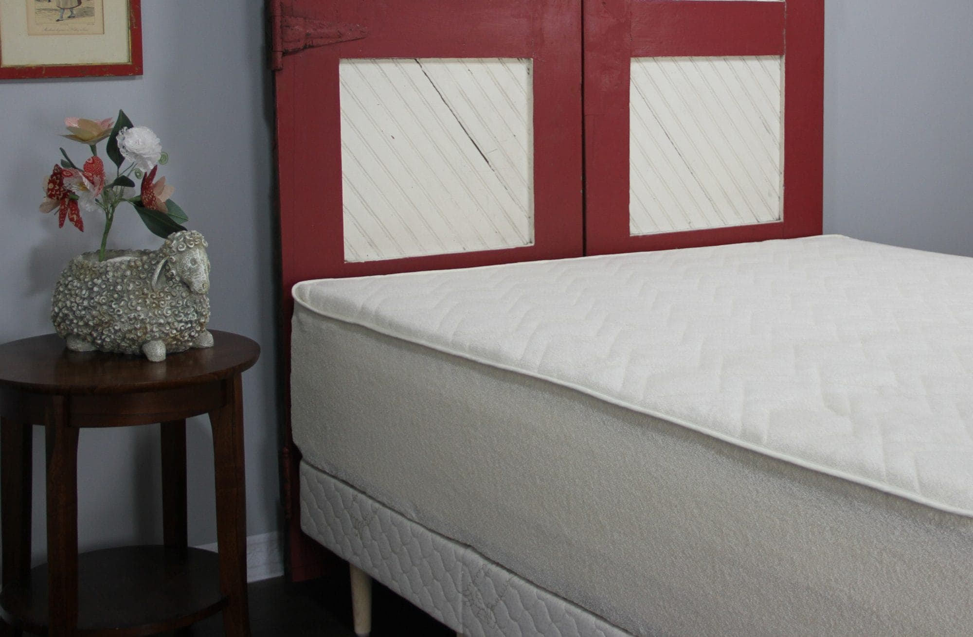 St. Dormeir Wool Mattress Protector - image 1