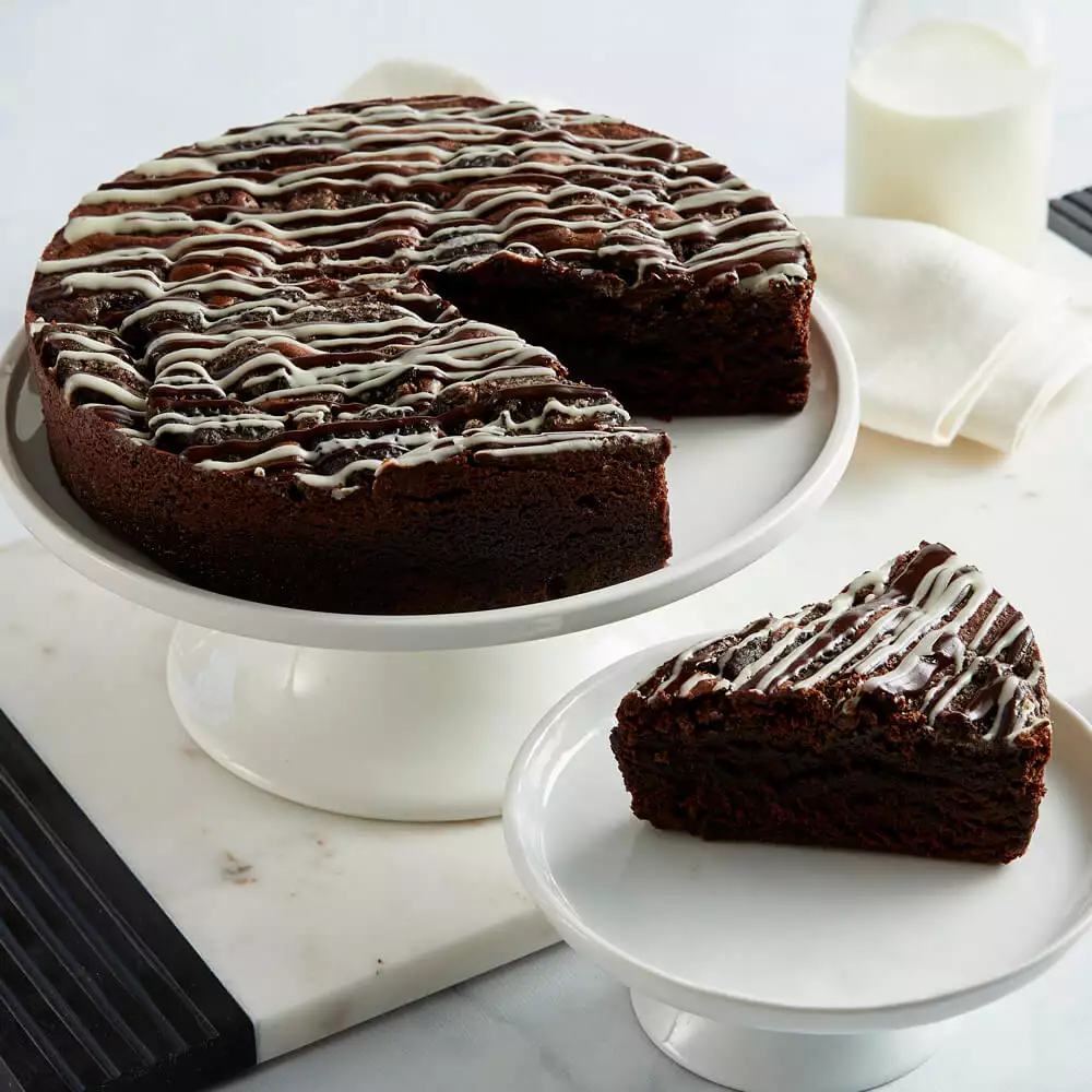Cookies and Cream Brownie Cake (Military) - image 1