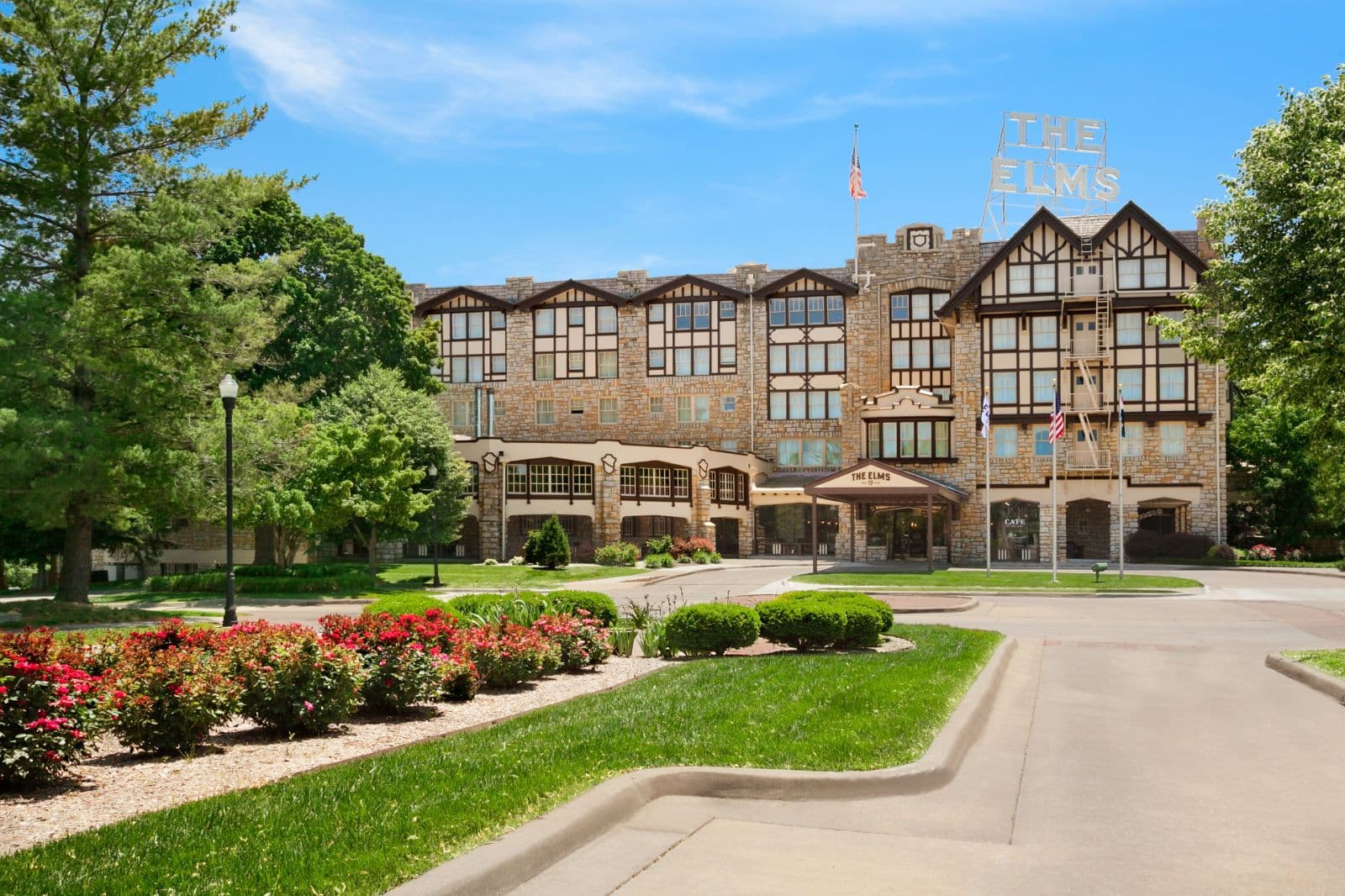 The Elms Hotel and Spa Excelsior Springs - image 1