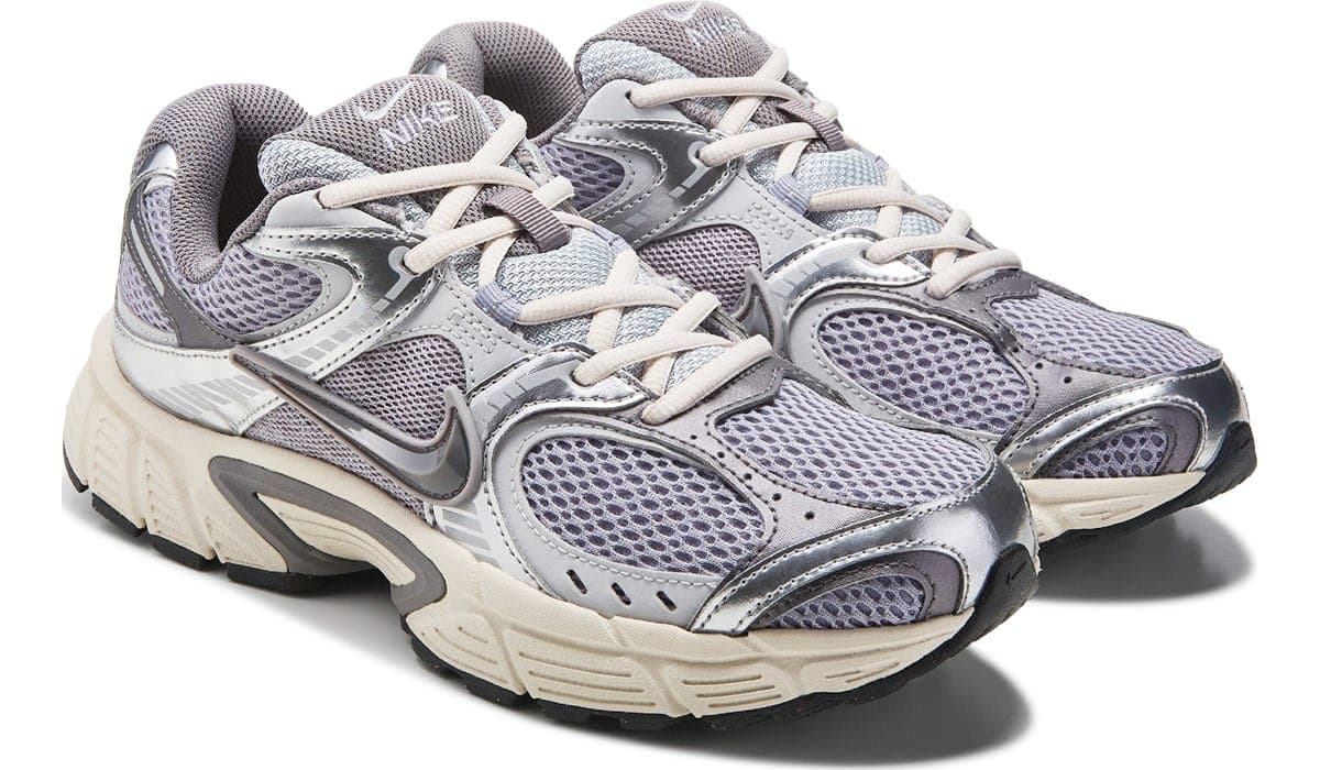 Men's V5 RNR Sneaker - image 1
