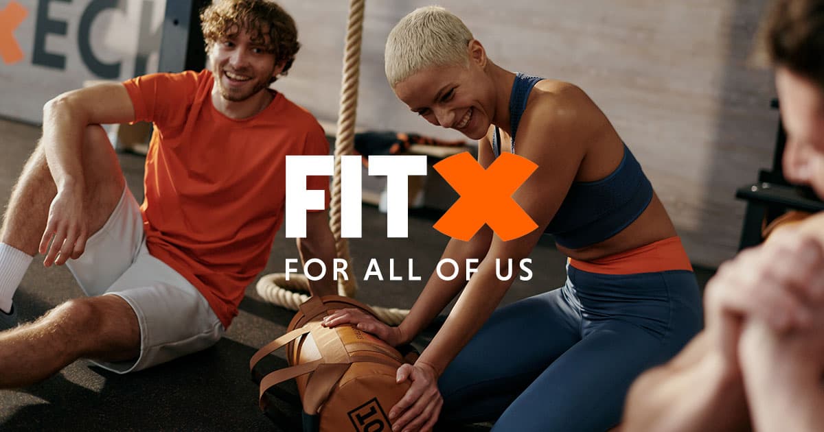 FitX Fitnessstudio - 24/7 Gym Access with Courses, Drinks, and Showers Included - image 1