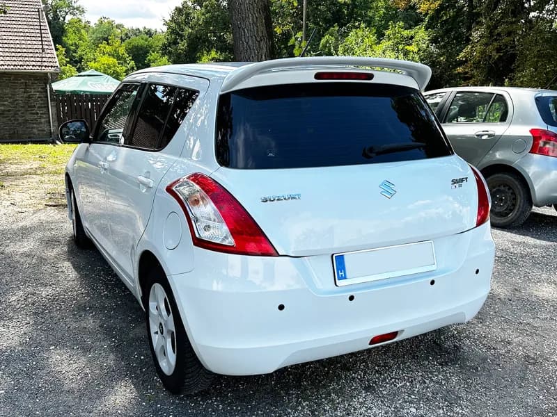 Roof Spoiler Suzuki Swift Mk3 (2010-2017) - image 1