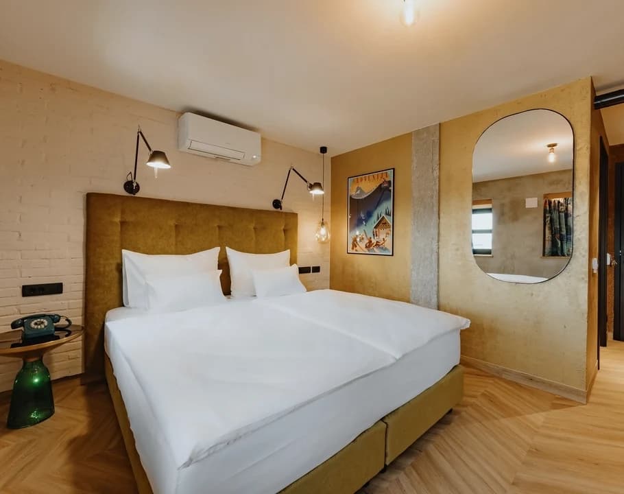 One66 Hotel - image 1
