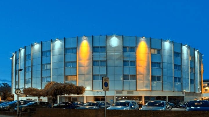 Best Western Heathrow Ariel T2 ,3 ,4 - image 1