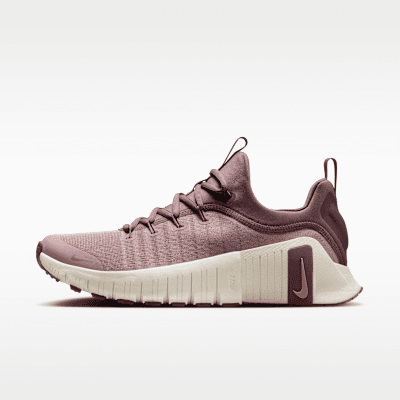 Nike Store. Shoes, Clothing & Gear. - image 1